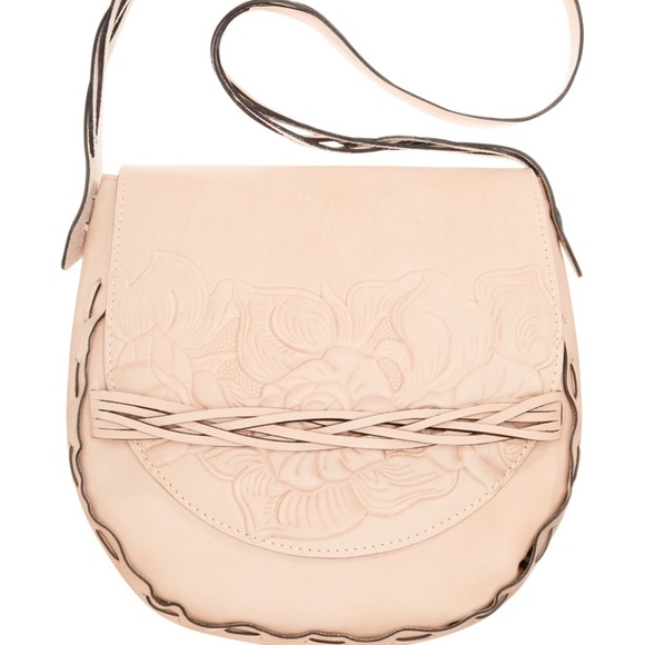Patricia Nash Handbags - Patricia Nash Firenze Tooled Rose Flap Saddle Ba